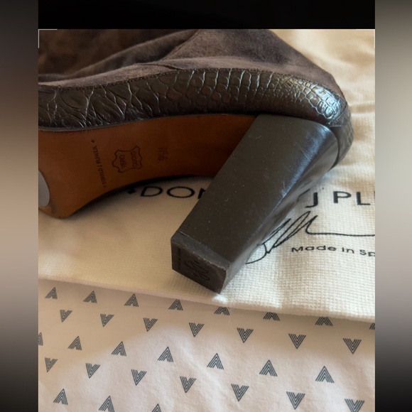 DONALD J PLINER HIGH LEG BOOTS - Picture 5 of 13